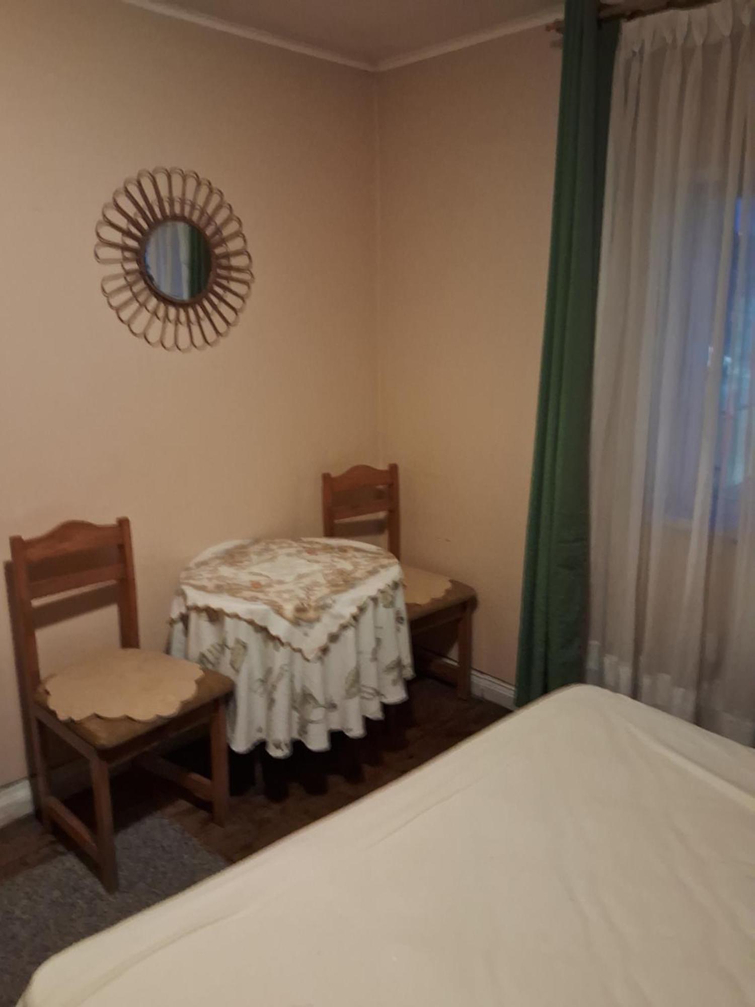 Hostal Patrimonial Angelmo Puerto Montt Luaran gambar